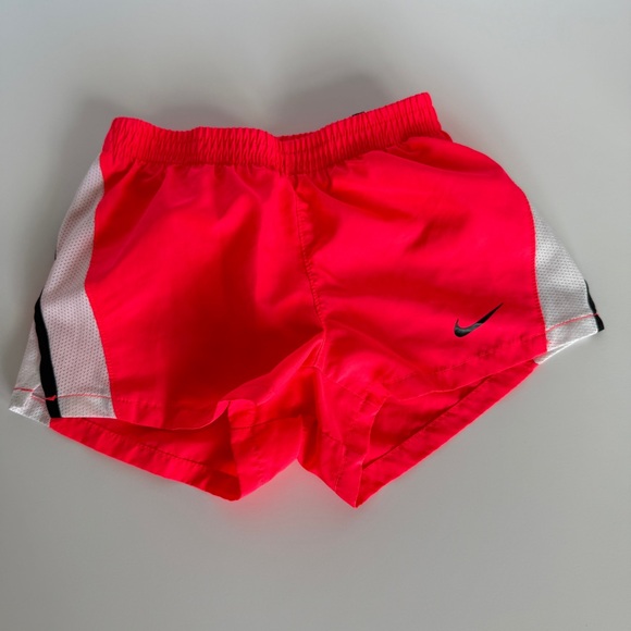 Nike | Dri-FIT Shorts | Hot Pink | Size 4T - Picture 2 of 6